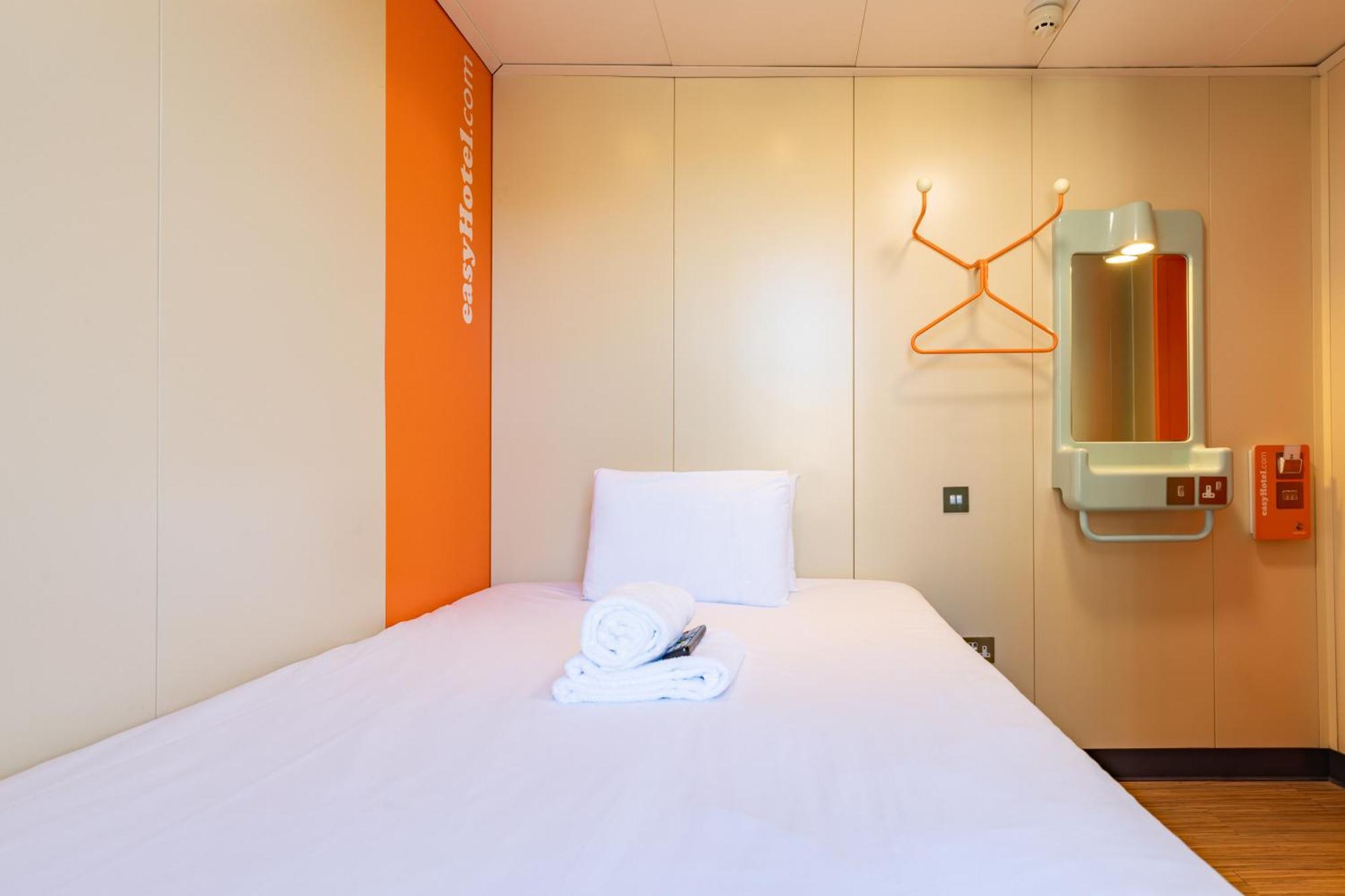 Easyhotel Edinburgh Dış mekan fotoğraf